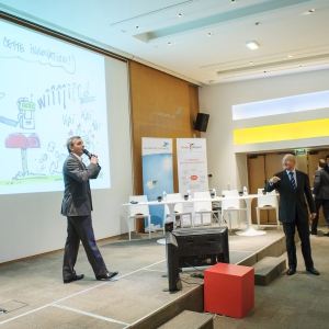 20131129_drawing_live_by_aster